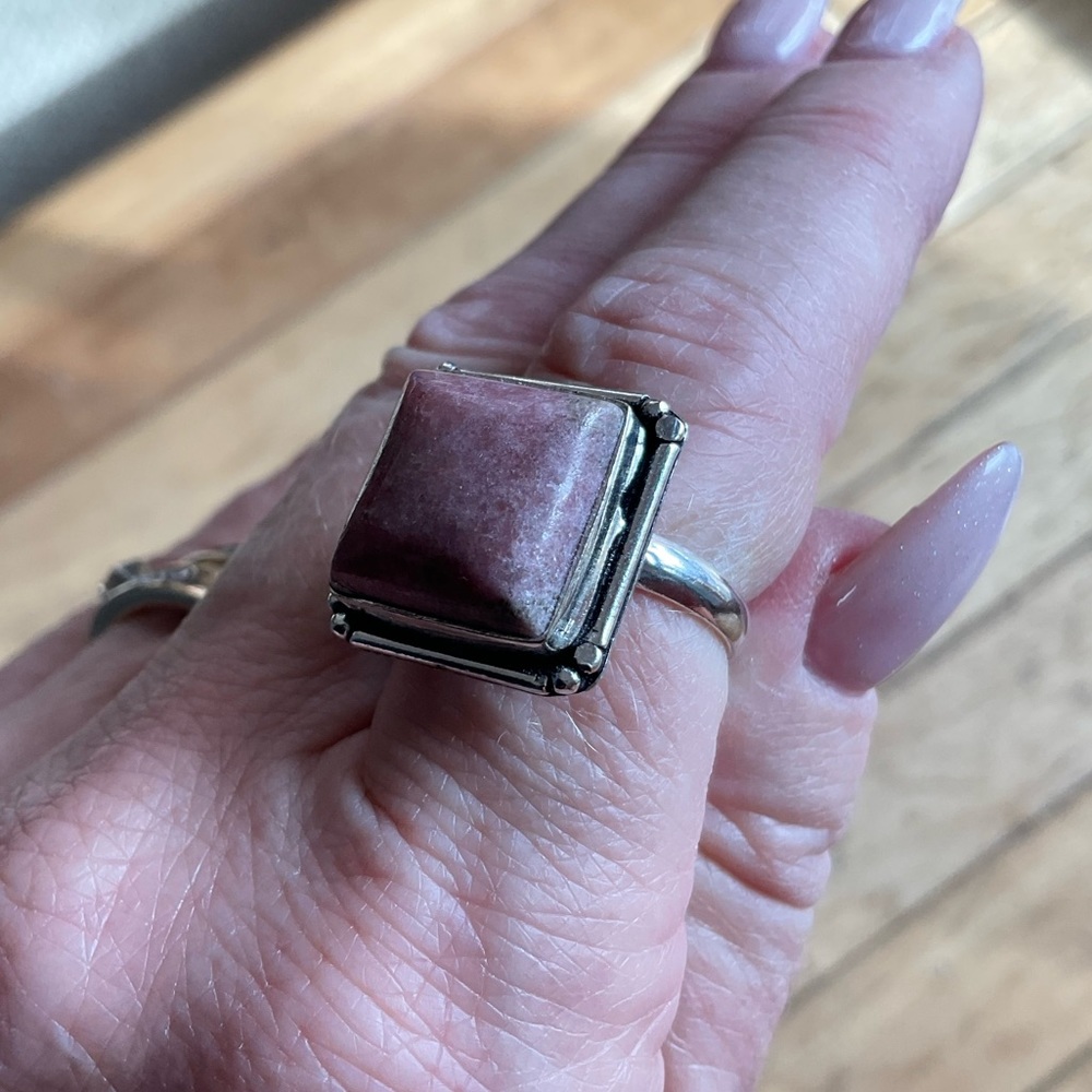 Square gemstone ring 9 - Picture 7 of 7